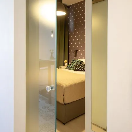 Nela Konukevi 4*